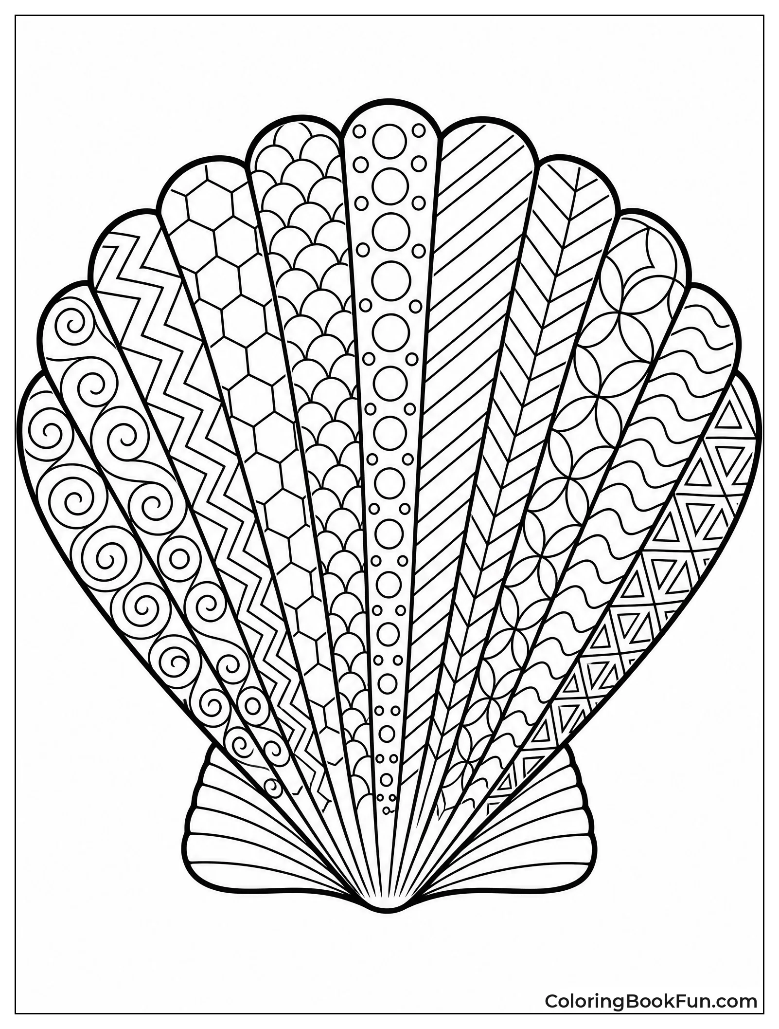 Scallop Filled with Tangled Patterns